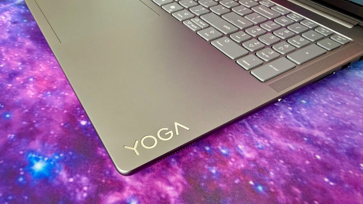 استعراض Lenovo Yoga Pro 9i 16 Aura Edition: لابتوب متطور للمبدعين في 2026