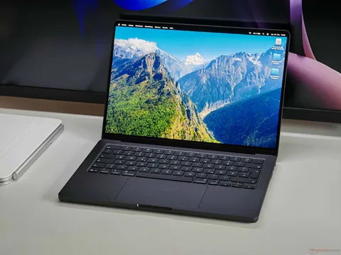 مستخدمو ماك بوك يحصلون على ميزة جديدة لتحسين صحة البطارية في macOS Tahoe 26.4