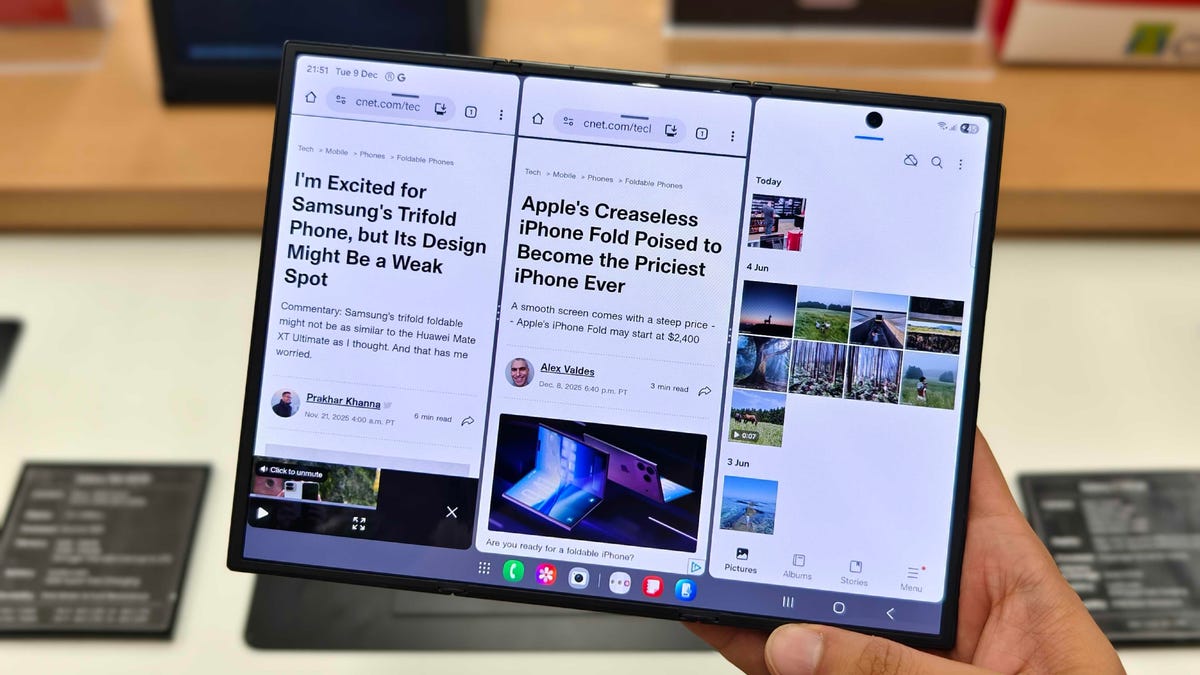 هاتف سامسونج غالاكسي Z تري فولد (TriFold) معروض للبيع بسعر يقارب 3000 دولار.