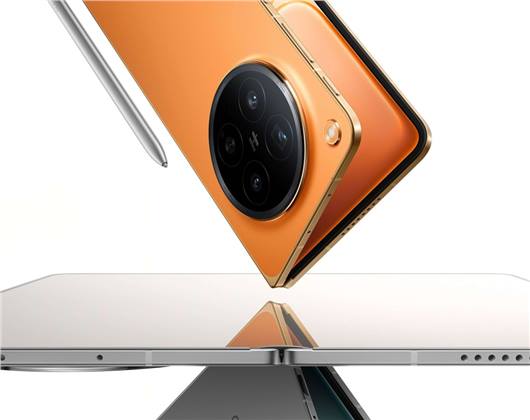 أوبو تطلق هاتف Find N6 بشاشة خالية من التجاعيد وبطارية قوية سعة 6000 مللي أمبير