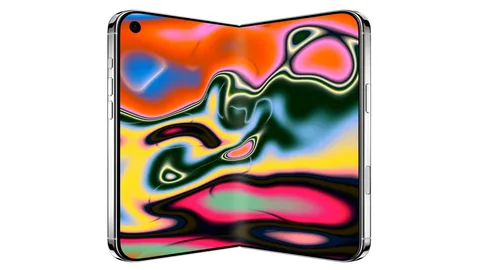 تسريبات جديدة تكشف عن تأجيل هاتف iPhone Fold من أبل مع ظهور طراز إضافي محتمل لعام 2026