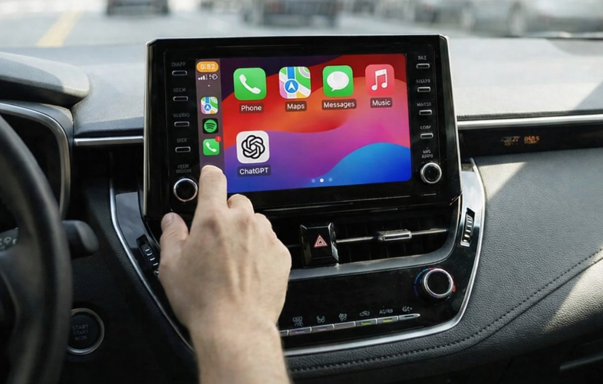 ChatGPT يدمج مع CarPlay لتوفير تفاعل صوتي مباشر من شاشة السيارة
