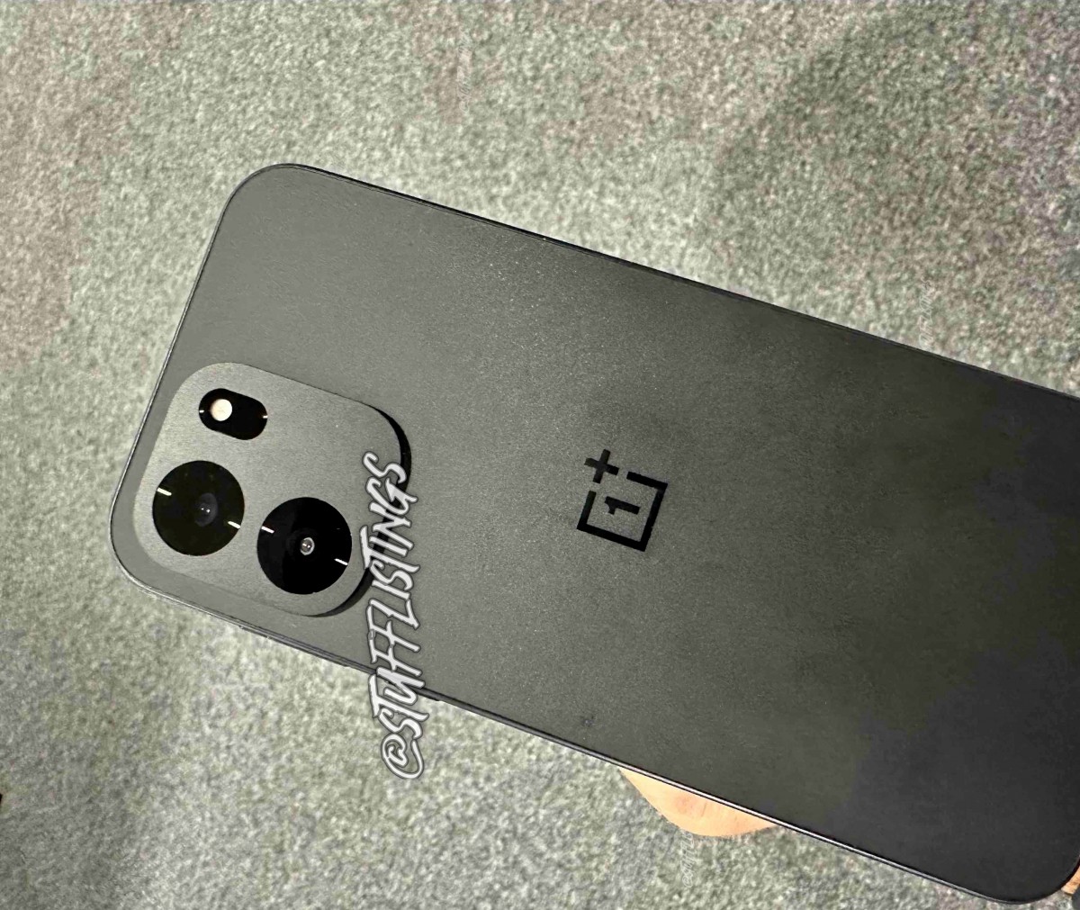 تسريب يكشف عن تصميم OnePlus Nord CE6 ويوفر لمحات عن نسخة Lite المنتظرة