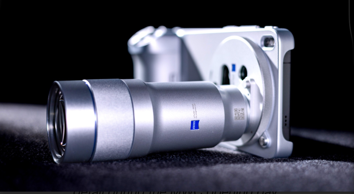 Vivo X300 Ultra: استعراض تقنيات زوم متقدمة وعدسة Zeiss في فيديو حصري قبل MWC 2026