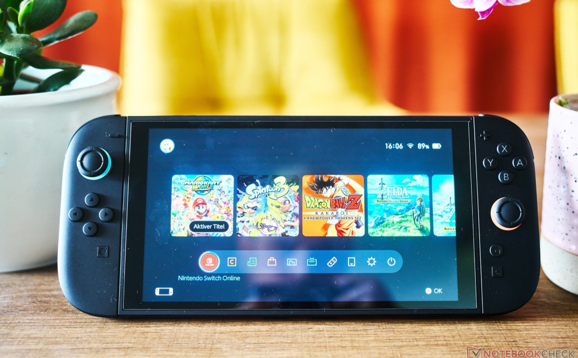 نينتندو تخطط لتسريع إطلاق Switch 2 OLED في ظل تراجع الطلب على نسخة LCD