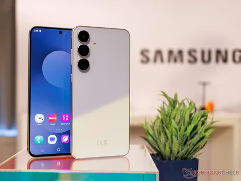 هواتف سامسونج المقبلة تستخدم شاشات صينية اقتصادية لمواجهة التحديات المالية