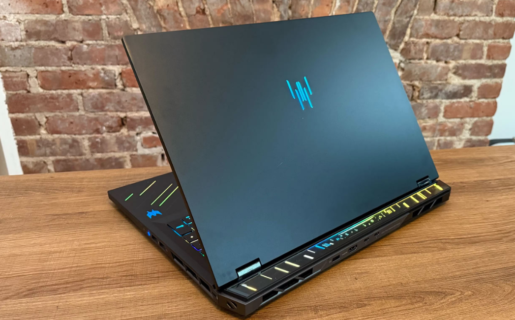 Acer Predator Helios 18: قمة الأداء في لابتوبات الألعاب لعام 2026