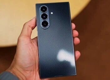 Samsung Galaxy Z TriFold: استعراض المواصفات والأسعار المتوقعة لعام 2026