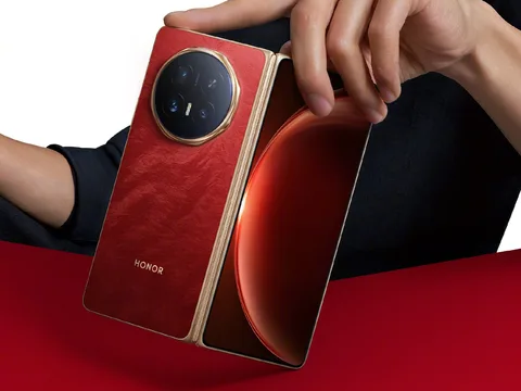 شركة هونر تكشف عن هاتف Magic V6 الجديد مع بطارية محسّنة في موعد إطلاق مبكر