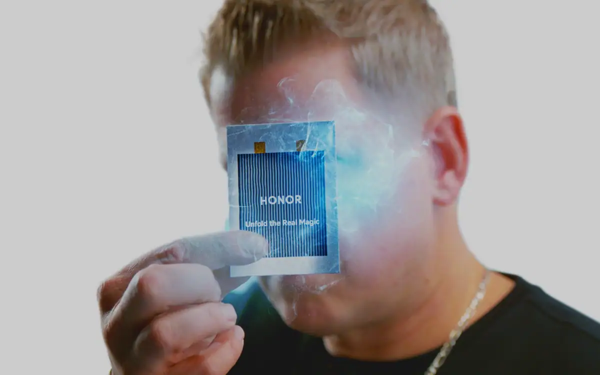 هونر تكشف النقاب عن بطارية الشفرة الثورية لهواتفها في إنجاز تقني رائد