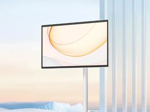 ZTE تكشف عن شاشة FreeScreen F10 الذكية المحمولة مع دعم شبكات 5G وبطارية عملاقة